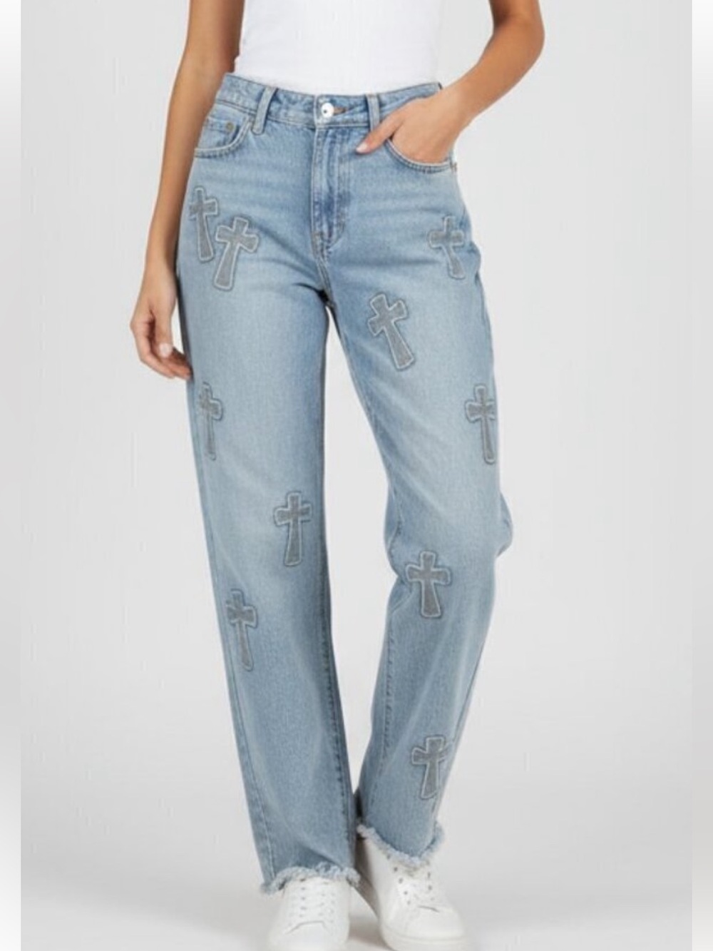 Austin Landing Light Wash Cross Patch Straight Leg Jeans. trendy, Y2K